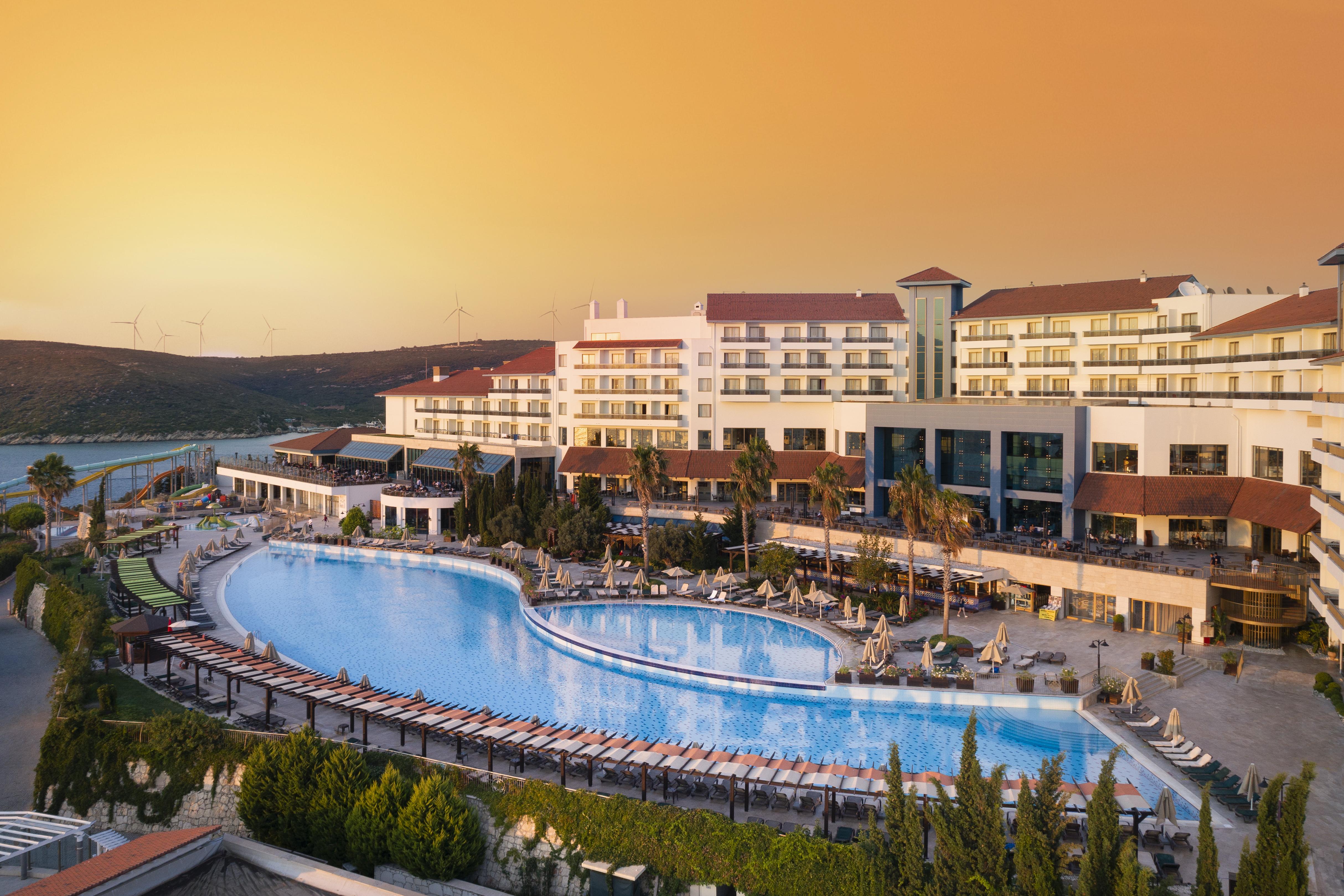 Royal Teos Thermal Clinic & - Halal Hotel Seferihisar