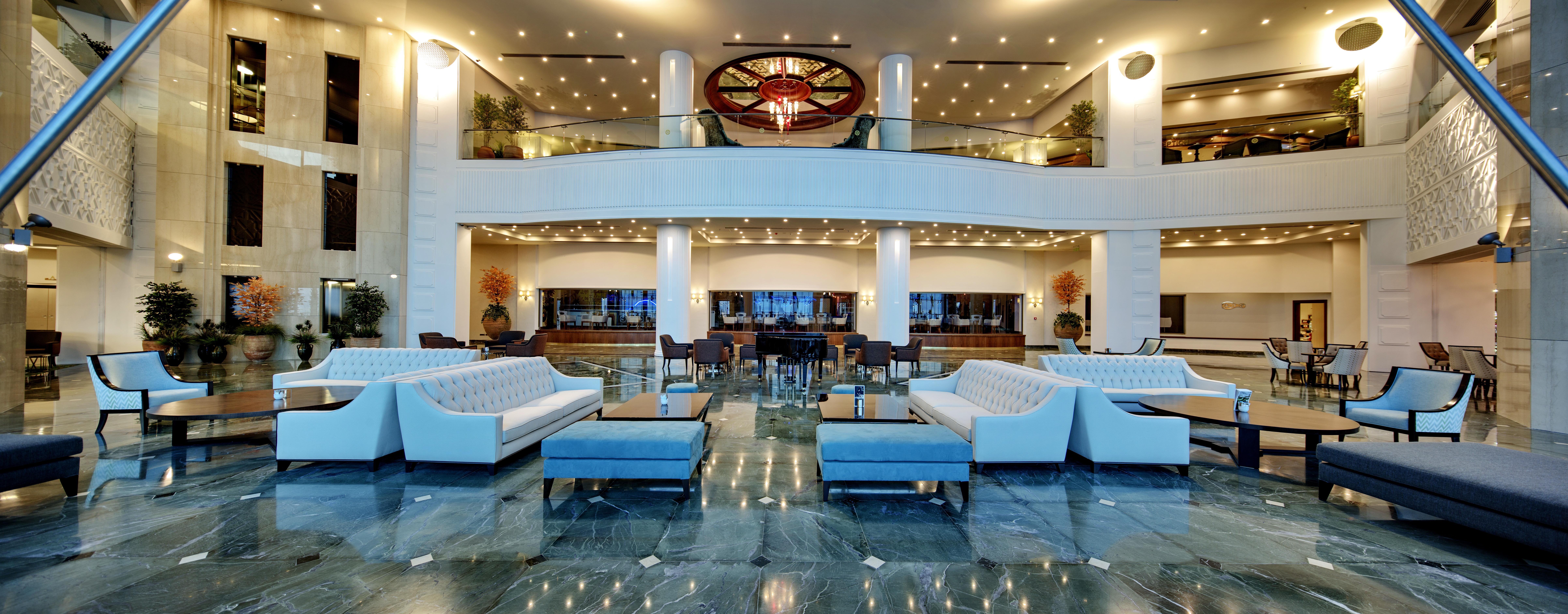 Royal Teos Thermal Clinic & - Halal Hotel